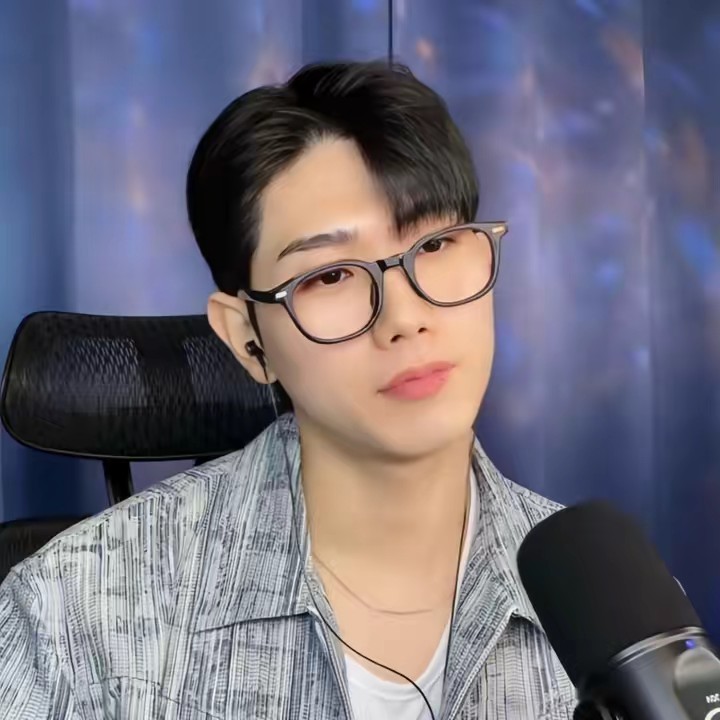 ☁️환 Hwanie☁️