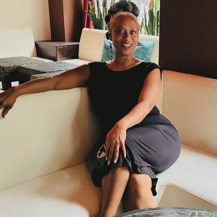 Kimsue Dunn (S.M.E.)