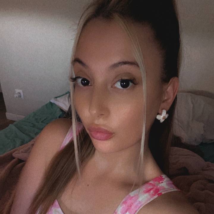 🌸 Meghane.Mely 🌸