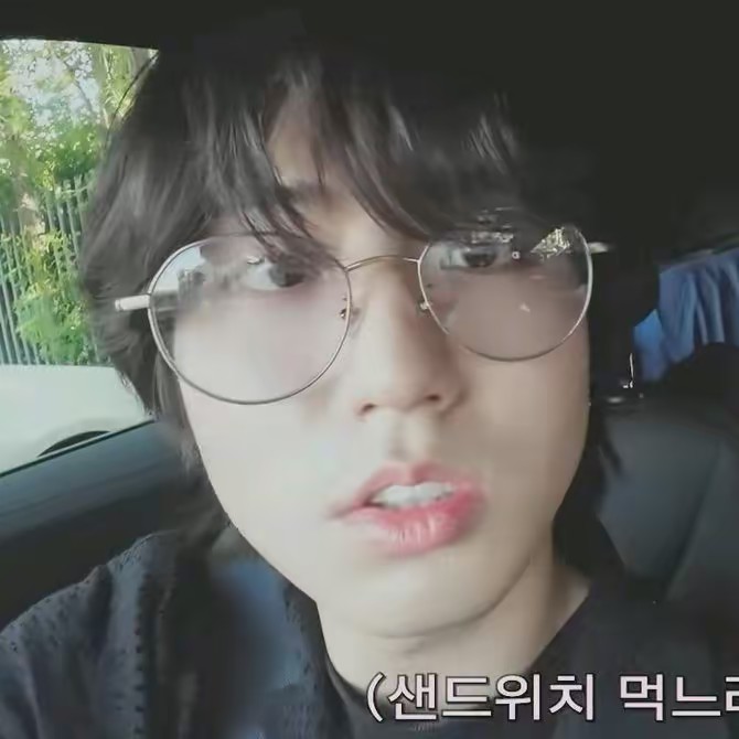 𝘿𝙖𝙣𝙮 /𝑉𝐼𝑈𝑆𝐾𝑍!