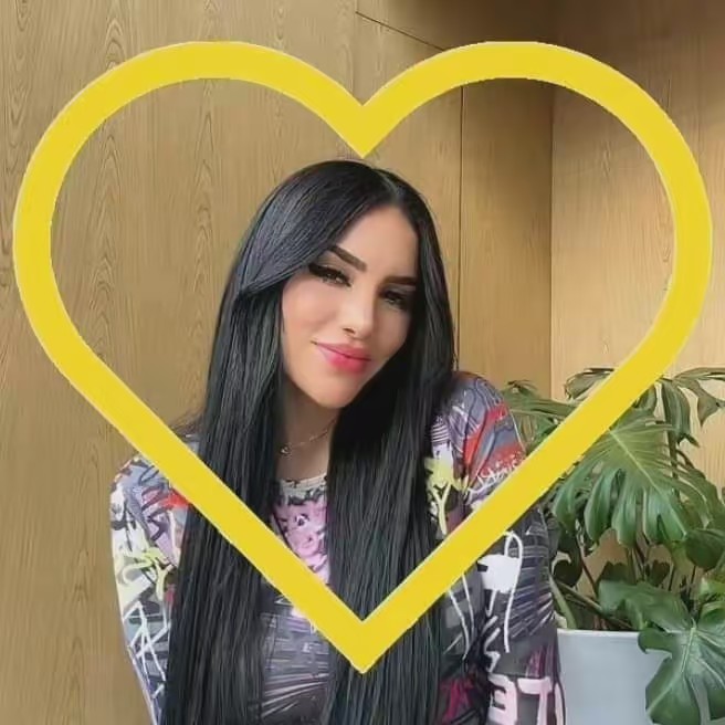 edits de Kimberly Loaiza