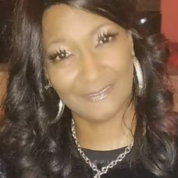 Chelle Matthews Davi