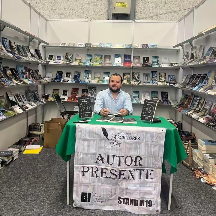 Julio Gutierrez Escritor