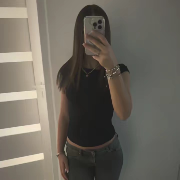 ℒ𝒾𝓁𝒾𝒶𝓃𝒶ꨄ