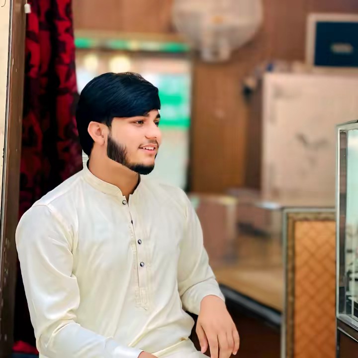 𝐂 𝐇 𝐄 𝐄 𝐌 𝐀 💸👻