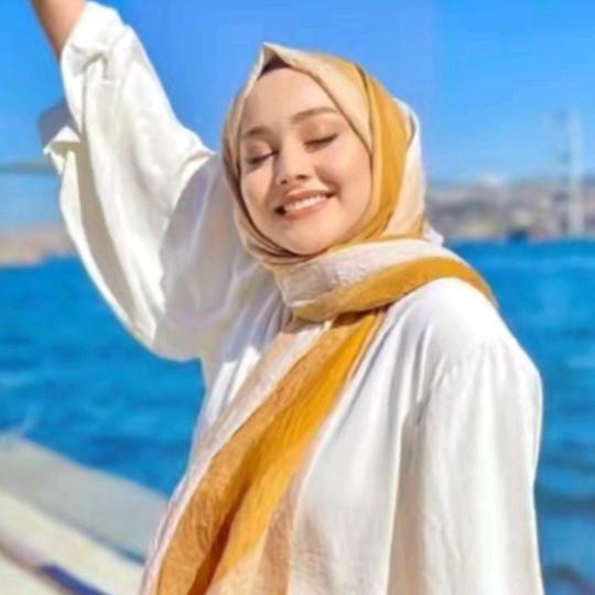 ☾︎★✨M£L!K£✨★☽