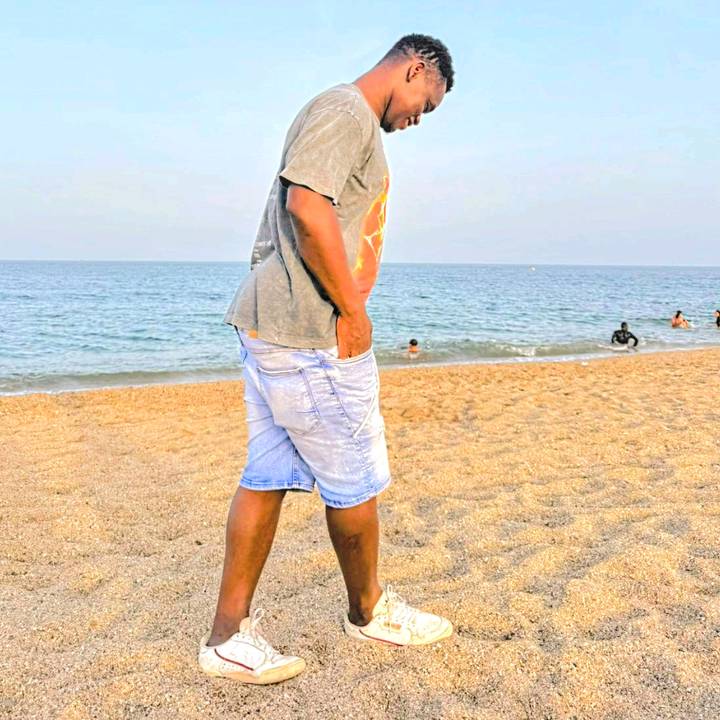 Sadik_inteligente@🇬🇭🇪🇦🇪🇺