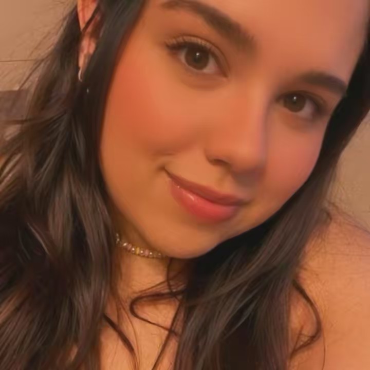 Lucy Gimz | Escritora