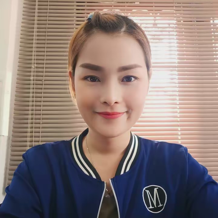 น้ำ.ปรียานุช