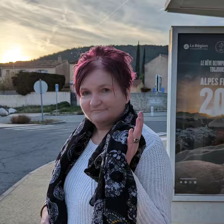 sylvie UGC Authentic