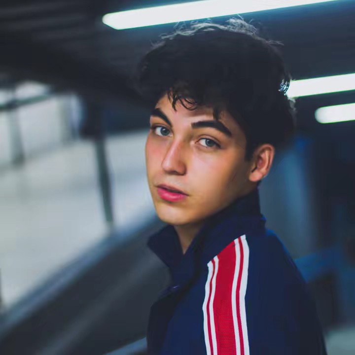 Gerardo Becerra 💮