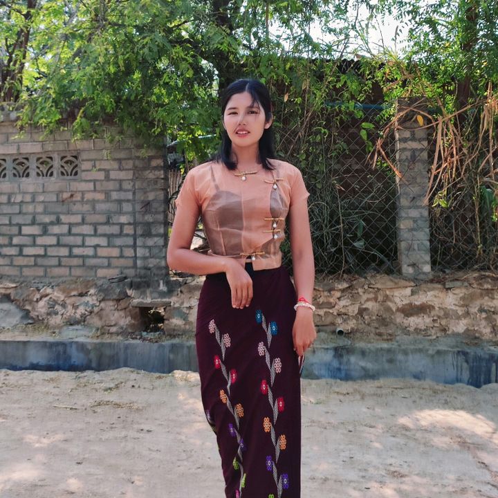 Khwint1 (Natmauk❤️)