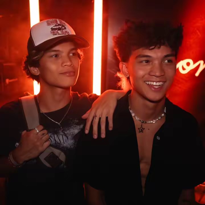 Red & Dylon