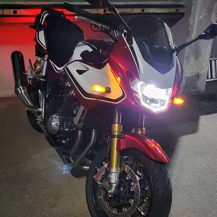 CB1300SB