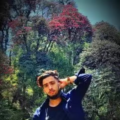 Broken  heart 💔💔