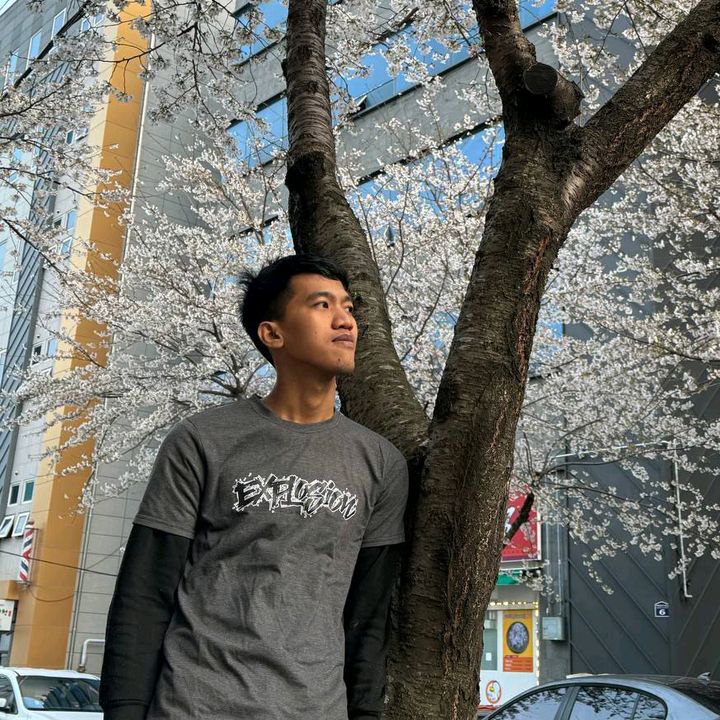 🇲🇲Smîlë 2004🇰🇷