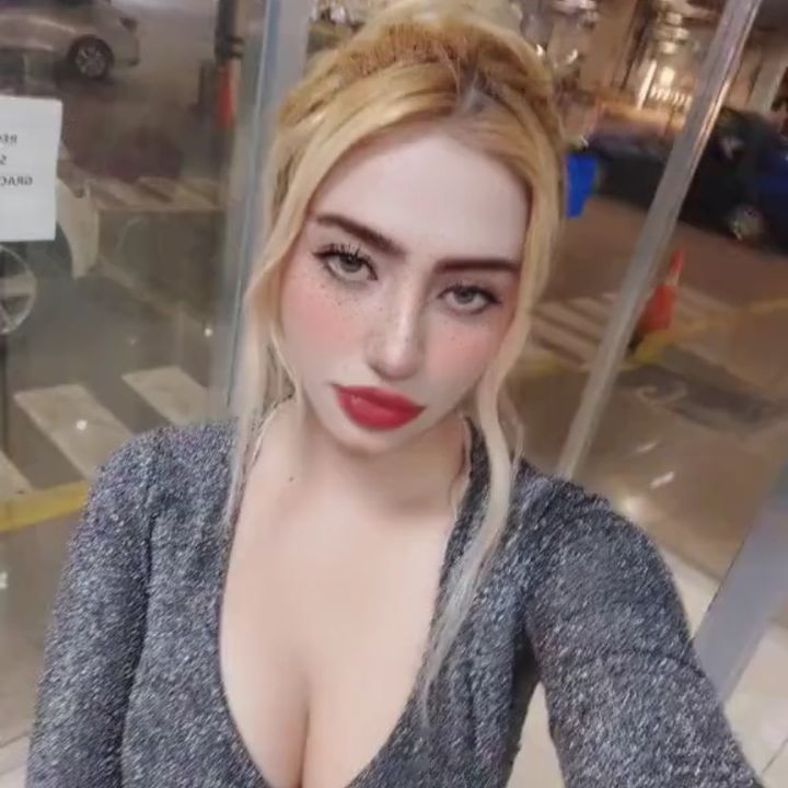 小さな頭の息子