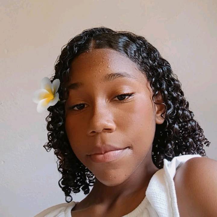 Alicia suene Queiroz