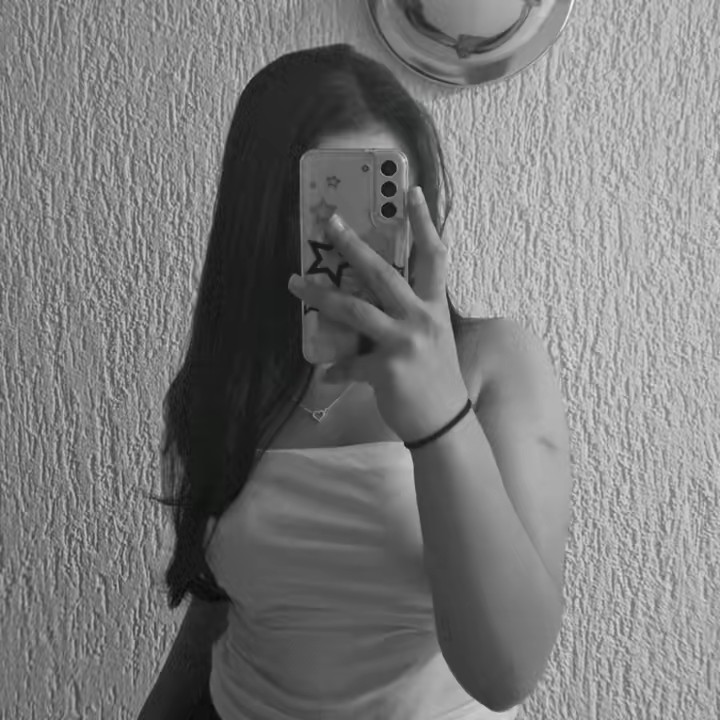 ☆𝓛𝓮𝔂𝓵𝓪☆