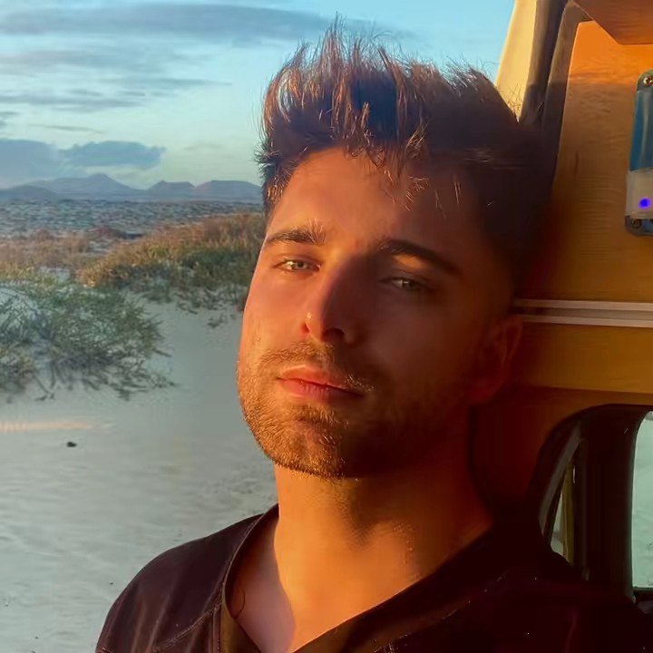 元 ꜱᴛʀᴀʟ ⋆