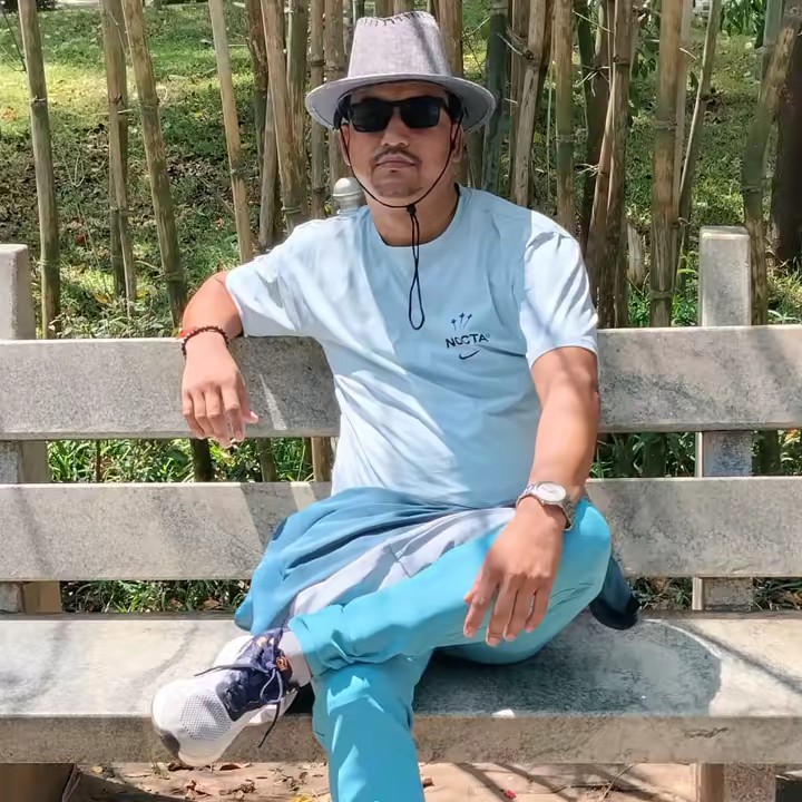 Gharko kanxo xoro💔💔💔