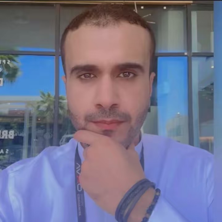 الدكتور أحمد المخلف