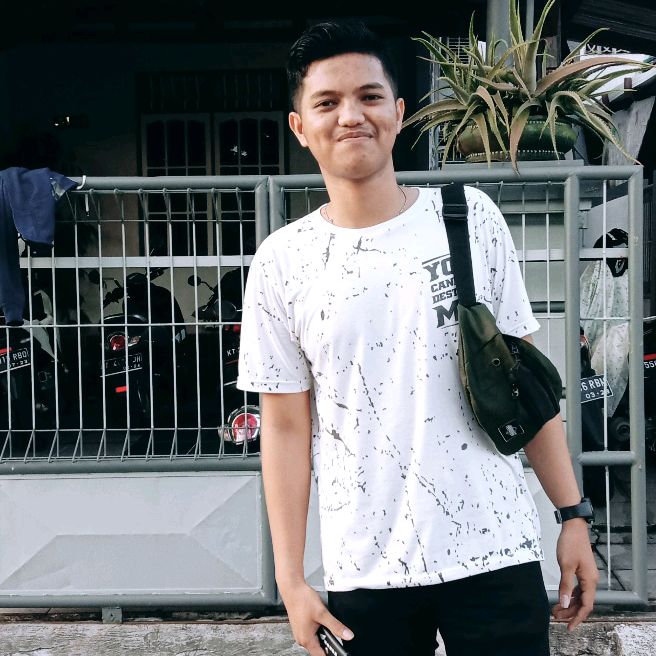 Yusrilihzamhnd🇲🇨