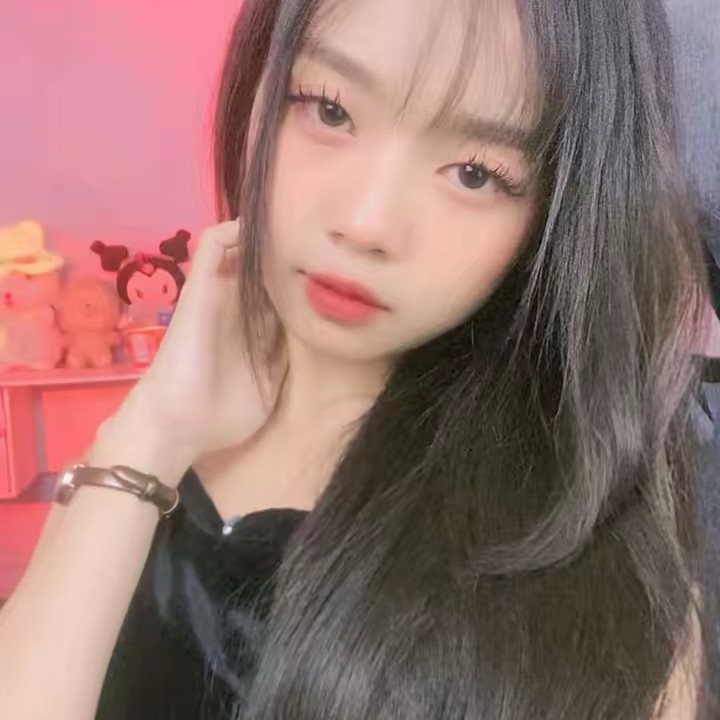 Zizi 🧚🏼‍♀️