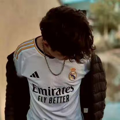 𝑺𝑯𝑨𝑵𝑰🖤