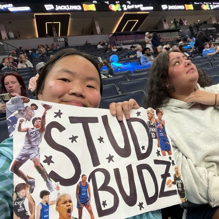 Kclo239 🤏🏽👥🏀StudBudz💕🐎