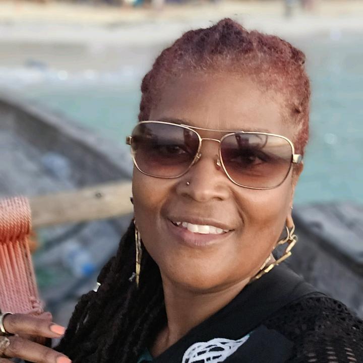 ♡D•a•r•n•e•l•l♡