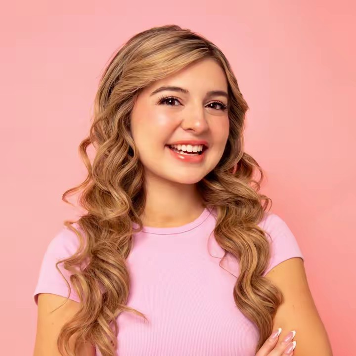 Brianna Mizura