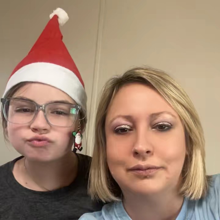 👩‍❤️‍👩C✨A😍I⭐️T💖L🤡Y💫N💗