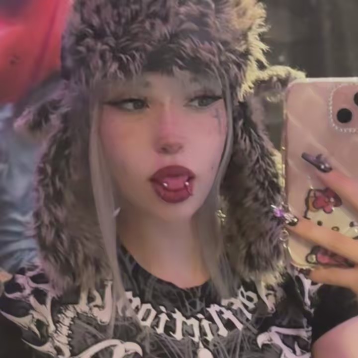 ⊹∘₊˚𝕛☠︎︎𝕫‧₊˚⊹