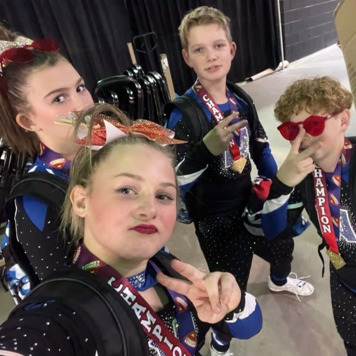 its_yo_girl_bellsmells