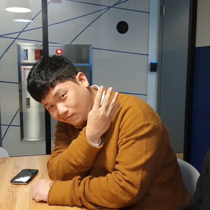 목잘남 Mokzalnam • 친구