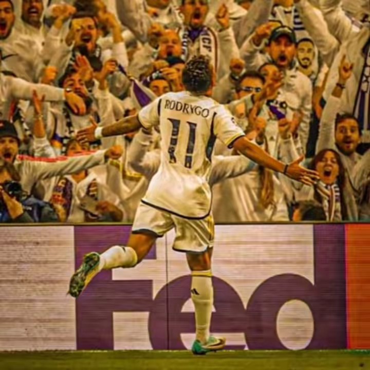 𝐓𝐫𝐚𝐧𝐜𝐞𝐩𝐚𝐫𝐞𝐧𝐭𝐞𝟖