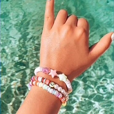 🌷BRACELETS BY MARI🐬