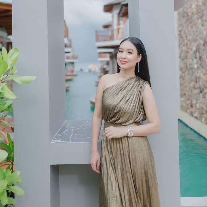 เจ้าของแบรนด์น้ำหอมZeeds