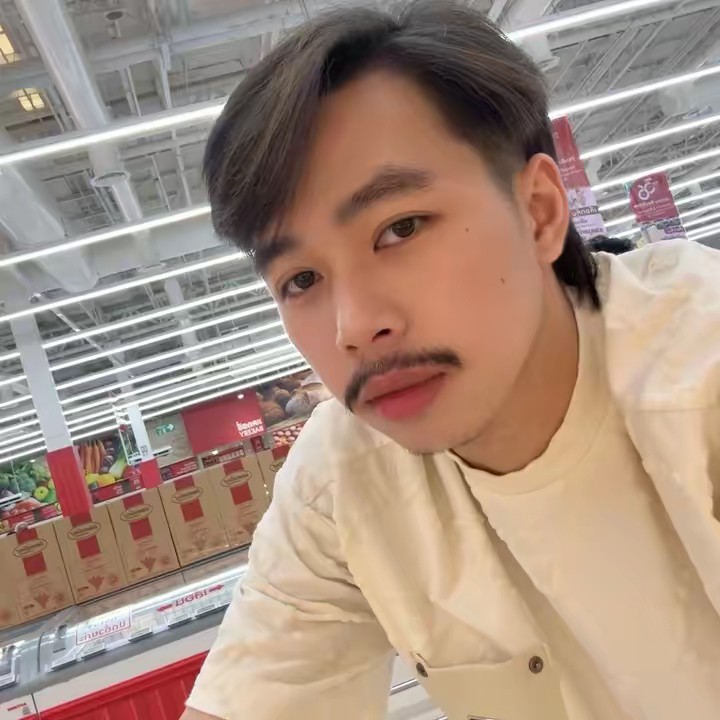 บอส ธารภณ.