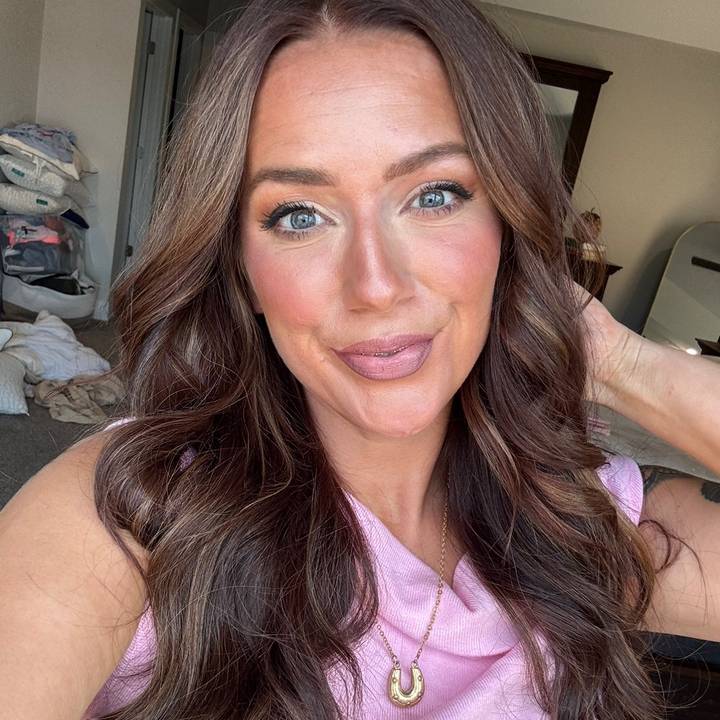 Jasmin 🖤 | SAHM & TT SHOP |