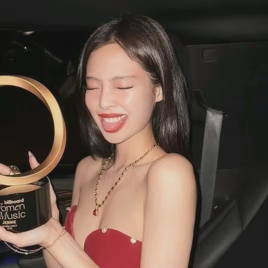 𝒔𝒐𝒔𝒐'❄︎