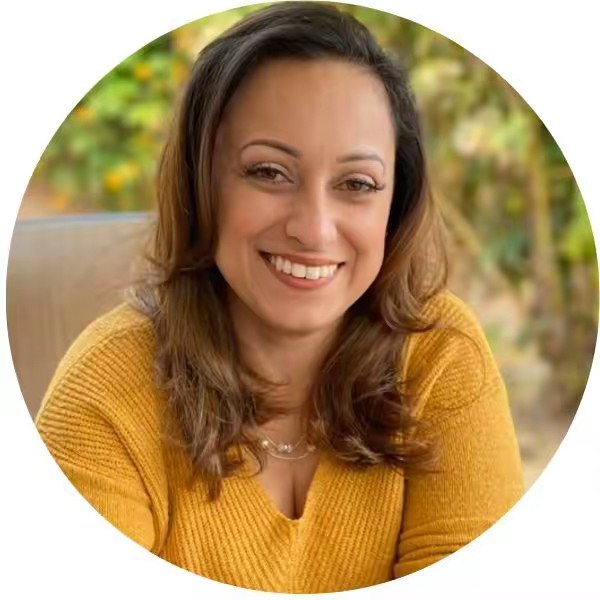 Gina Zakaria-Money Expert