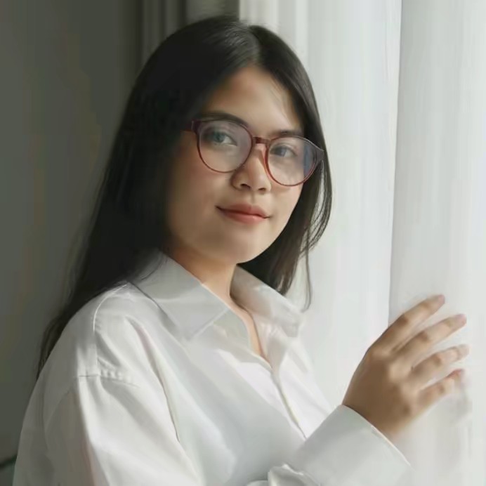 🍒Nan Shwe yee phyo🍒