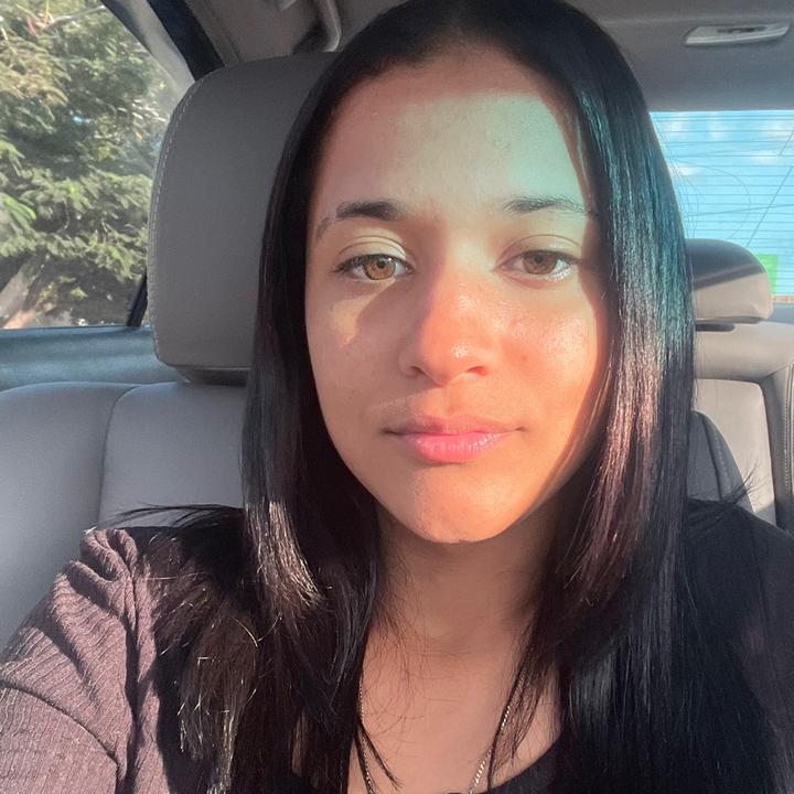 𝐋 𝐀 𝐔 𝐑 𝐈 🐆