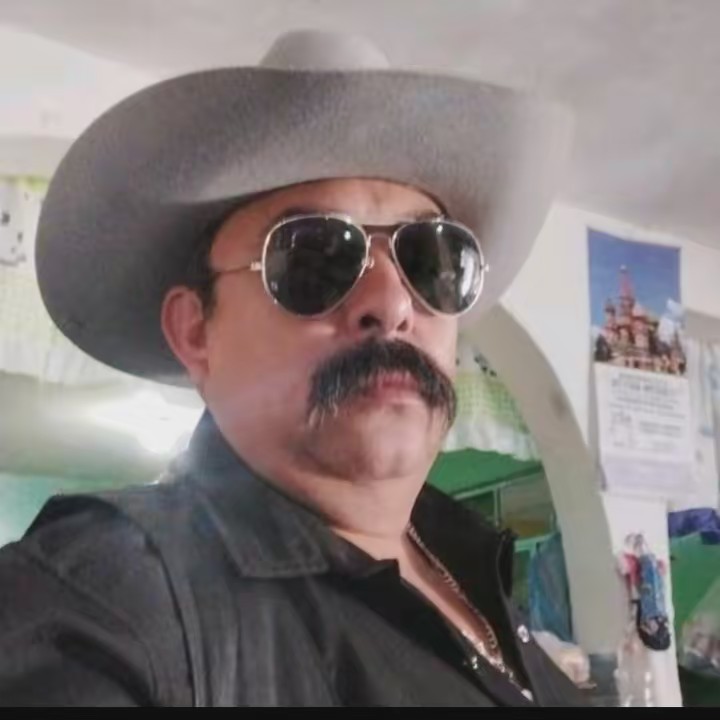 CAPORAL...🤠🤠🤠🎶🎵