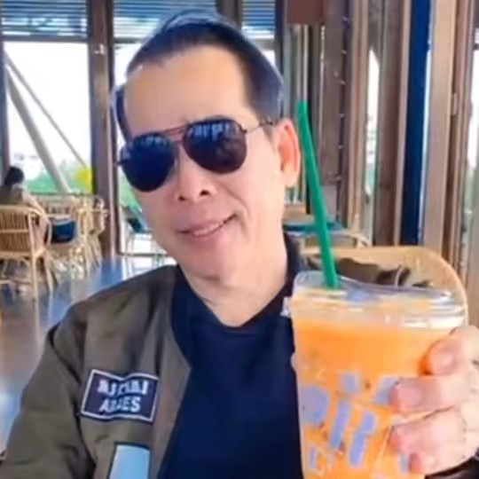 เวโรจน์  สีแสง (ต้อม)