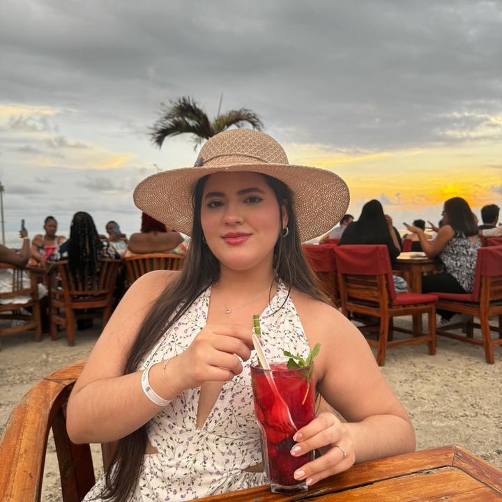 Anahis Gutiérrez🧋🩷