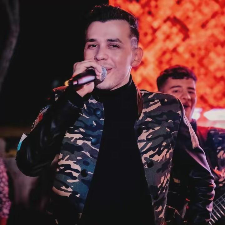 Carlos Parra