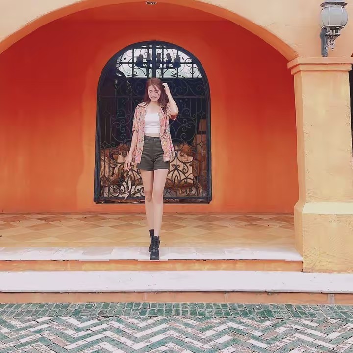 สุชาฎา โตสุข